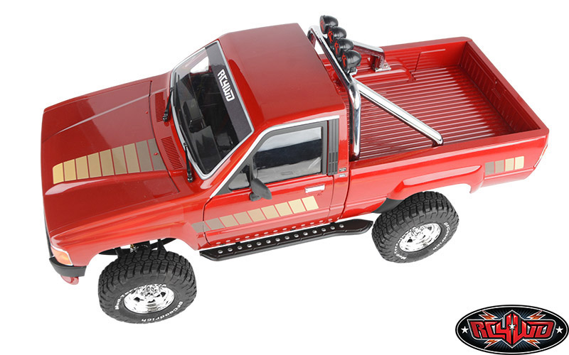 RC4WD Tough Armor Sliders w/ Rear Step for 1985 Toyota Picku